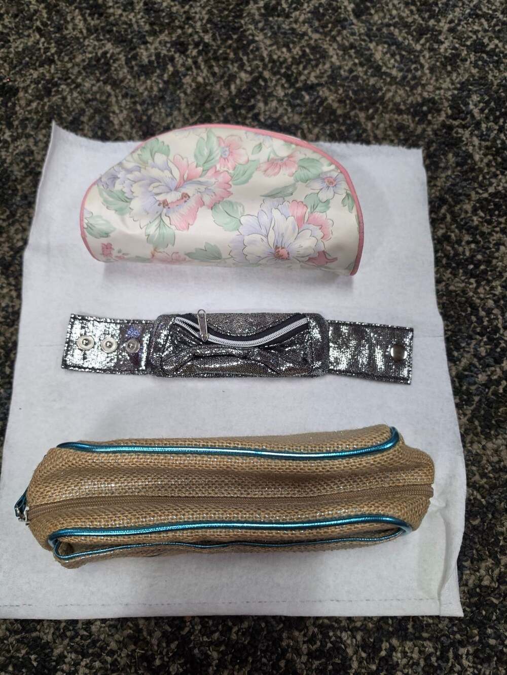 Avon Cosmetic Bag Floral Pink Vintage